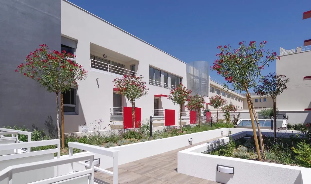 Residence D'Avignon 0*, Avignon